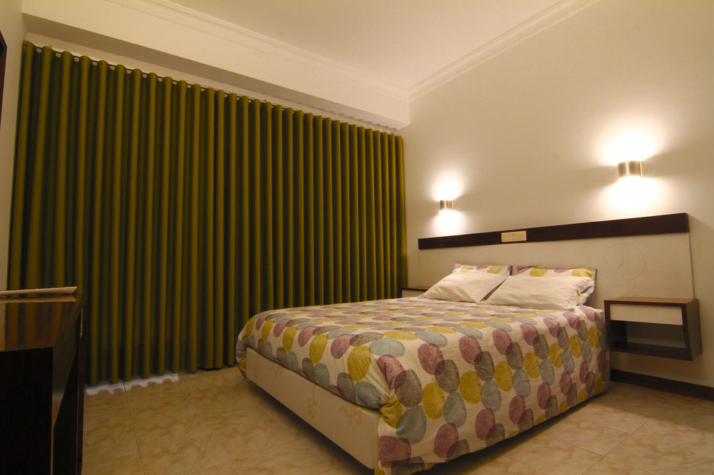 Hotel Teimoso Figueira da Foz Exteriör bild